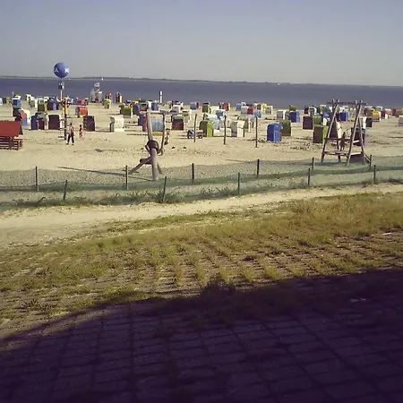 Am-deichtor Dornumersiel